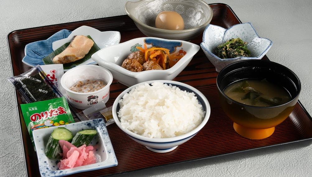 ご朝食（一例）　※海苔・佃煮・納豆・ご飯はおかわりできます