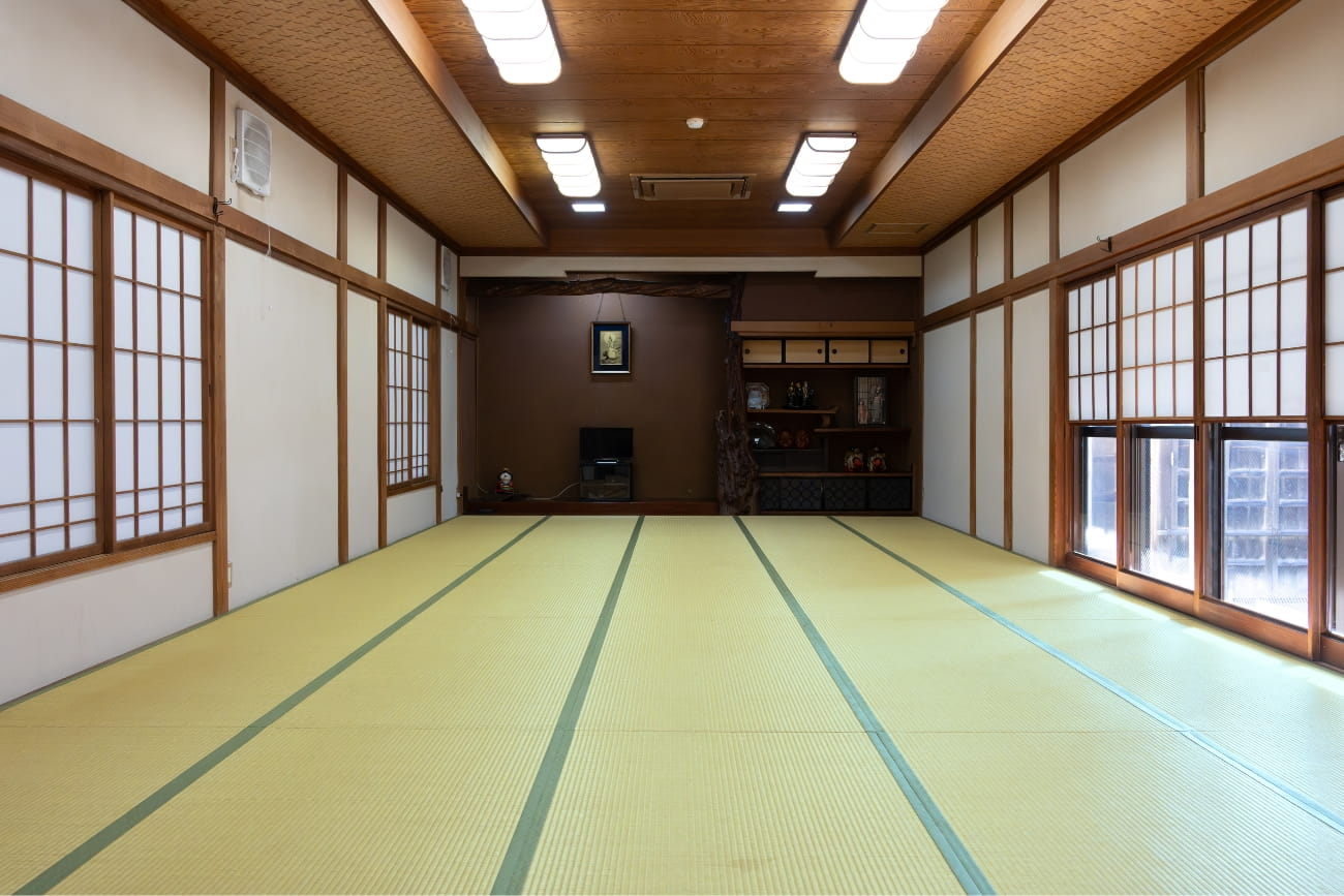 中宴会場　仁王閣